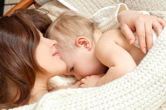 Breastfeeding Can Keep Cancer at Bay, Study Shows
