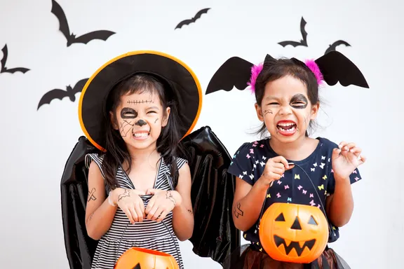 Safety Tips For Trick-or-Treaters With Food Allergies