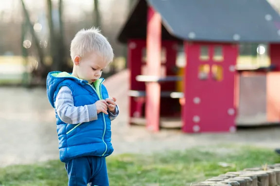 14 Early Autism Signs and Symptoms in Young Children