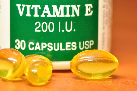 Vitamin E May Encourage Growth of Lung Cancer, Researchers Find