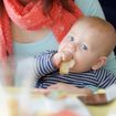 7 aliments solides à présenter à votre bébé