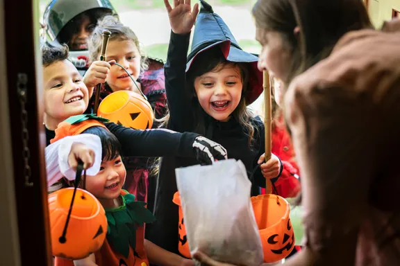 Tips for a Safe and Healthy Halloween