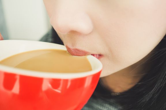 6 Steps for Treating a Burn on the Roof of your Mouth