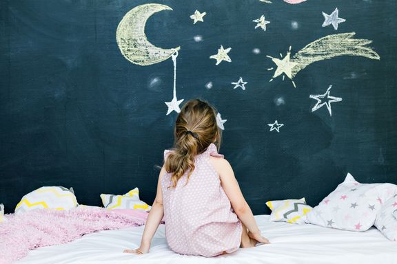 7 Ways to Calm Restless Kids Before Bedtime