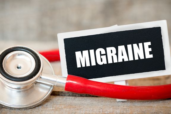 Don’t Let These 6 Migraine Symptoms Go to Your Head