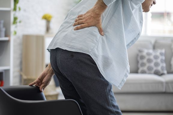 Causes of Lower Back Pain in Seniors