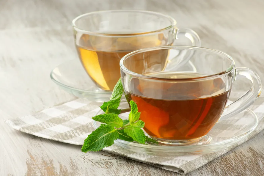 Black Tea vs. Green Tea: Which is Healthier?
