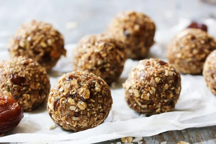 Heart healthy snack: homemade energy balls