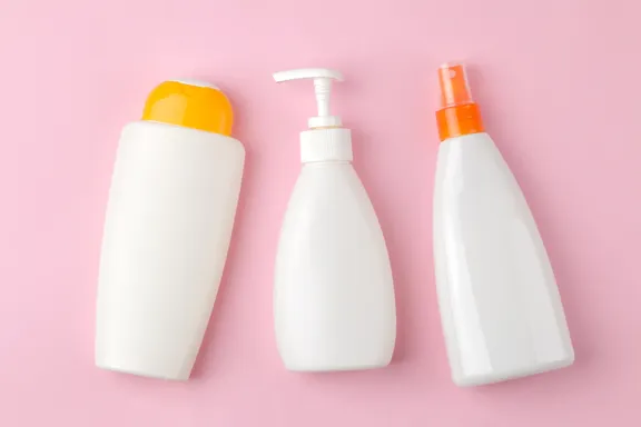 Benzene Sunscreen Recall 2021: Things to Know & Why Consumers Are Concerned