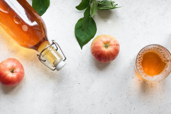 Beneficial Uses for Apple Cider Vinegar